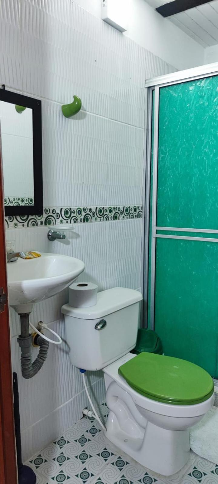 Comodo Estudio Via A Termales Apartamento